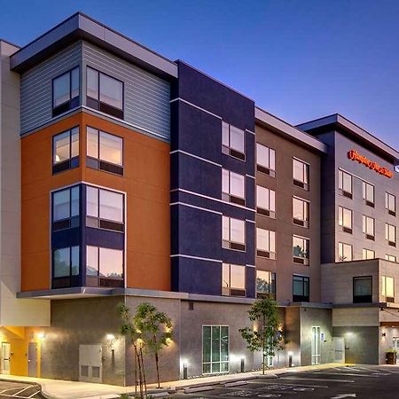 Hampton Inn & Suites Ontario Rancho Cucamonga Exteriör bild