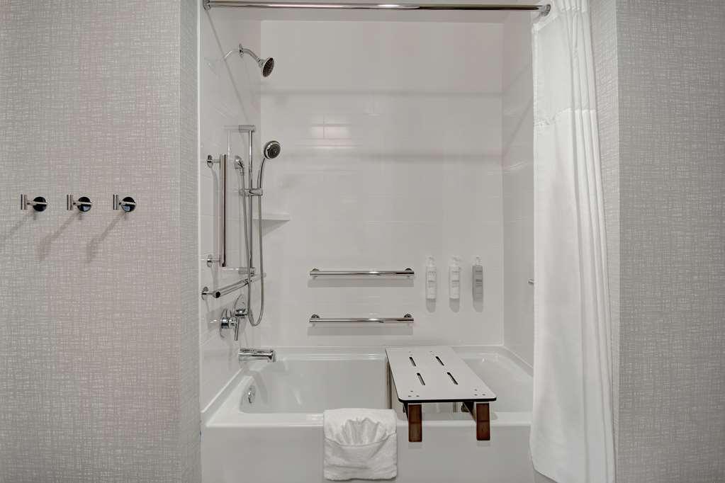 Hampton Inn & Suites Ontario Rancho Cucamonga Exteriör bild