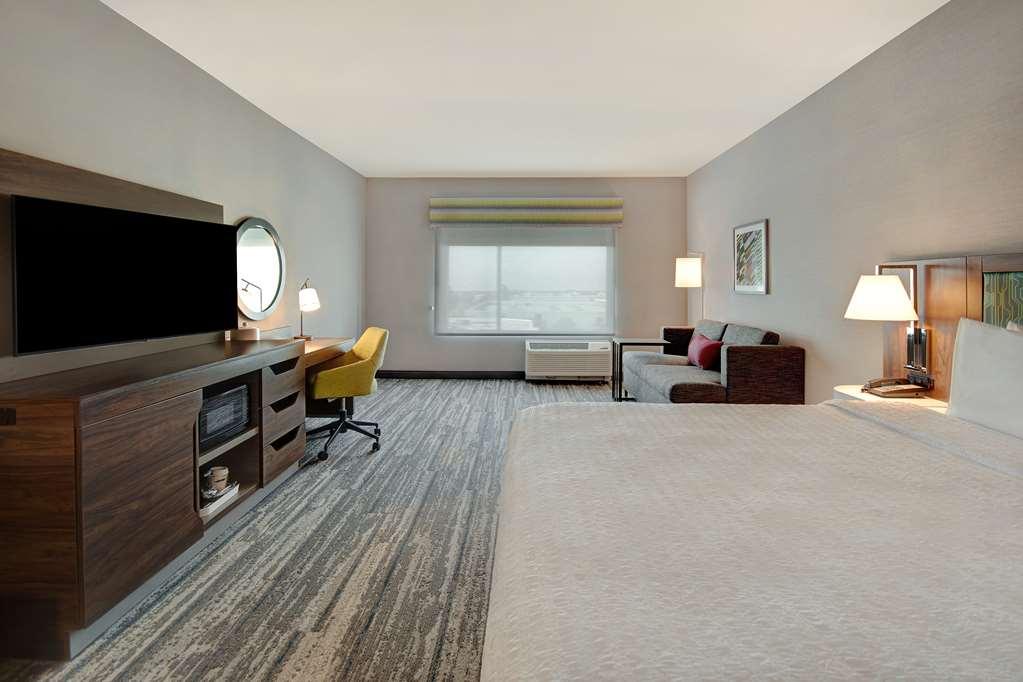 Hampton Inn & Suites Ontario Rancho Cucamonga Rum bild