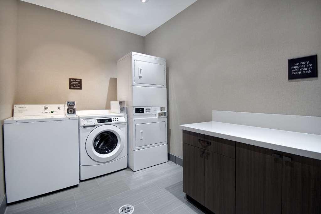 Hampton Inn & Suites Ontario Rancho Cucamonga Bekvämligheter bild